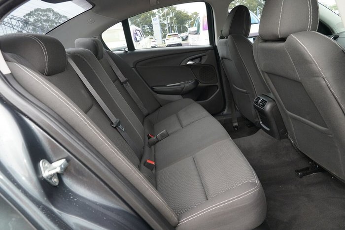 2017 Holden Commodore Evoke