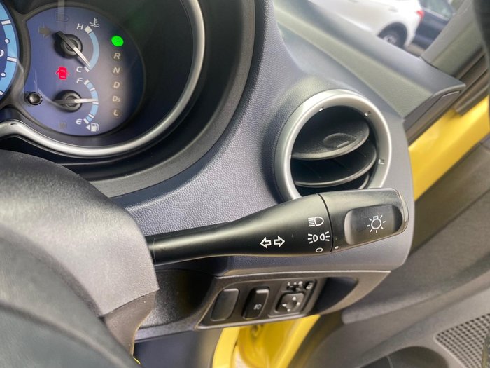 2005 Mitsubishi Colt XLS