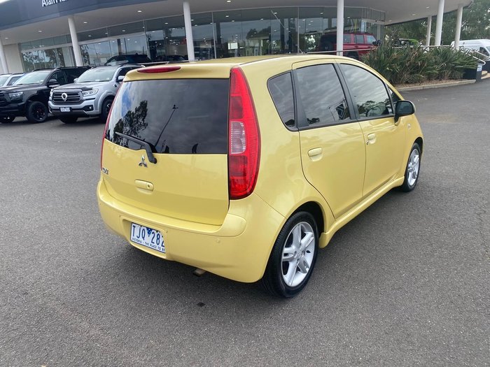 2005 Mitsubishi Colt XLS