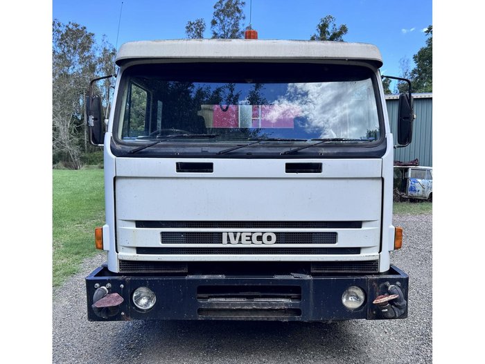 2002 Iveco Acco 2350G
