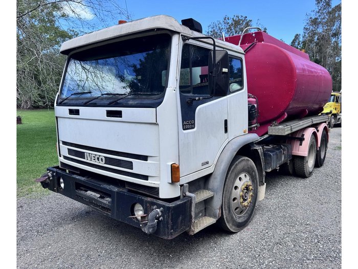 2002 Iveco Acco 2350G