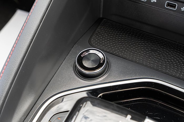 2023 LDV T60 Max LUXE Mega Tub SK8C MY23 4X4 Dual Range Blanc White