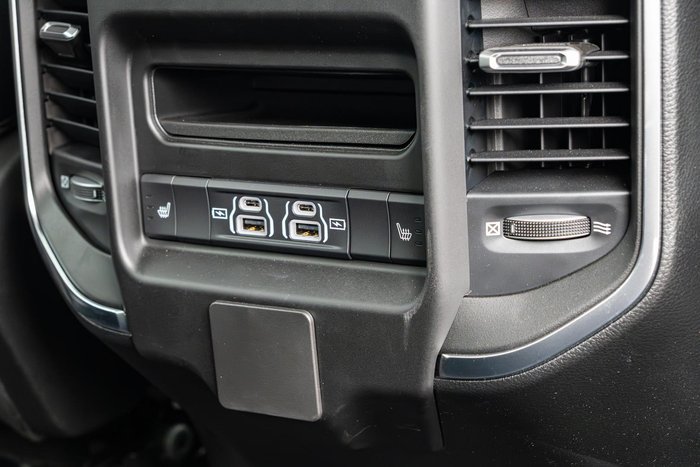 2024 RAM 1500 Laramie DT MY24 4X4 Dual Range Delmonico Red