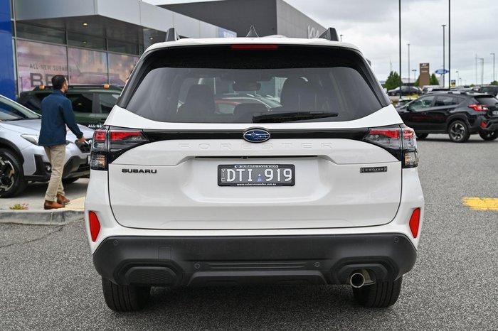 2025 Subaru Forester Hybrid S6 MY26 AWD Crystal White