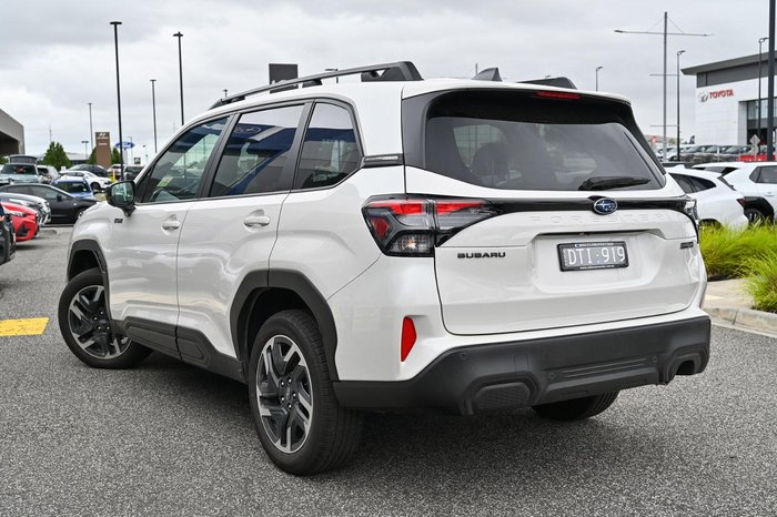 2025 Subaru Forester Hybrid S6 MY26 AWD Crystal White