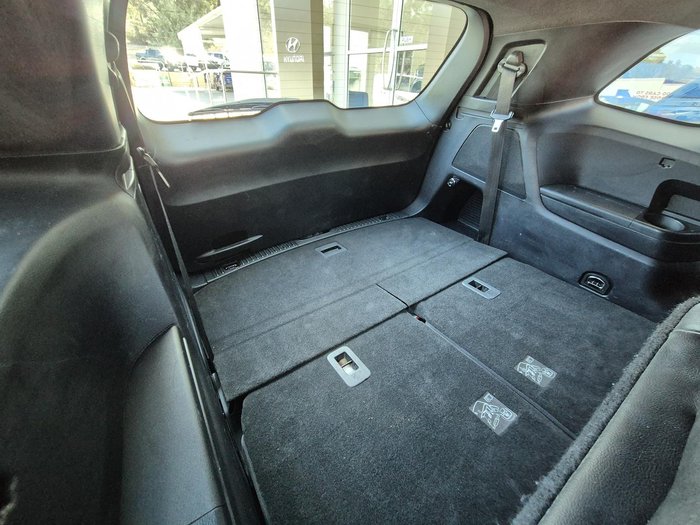 2019 Ford Everest Titanium