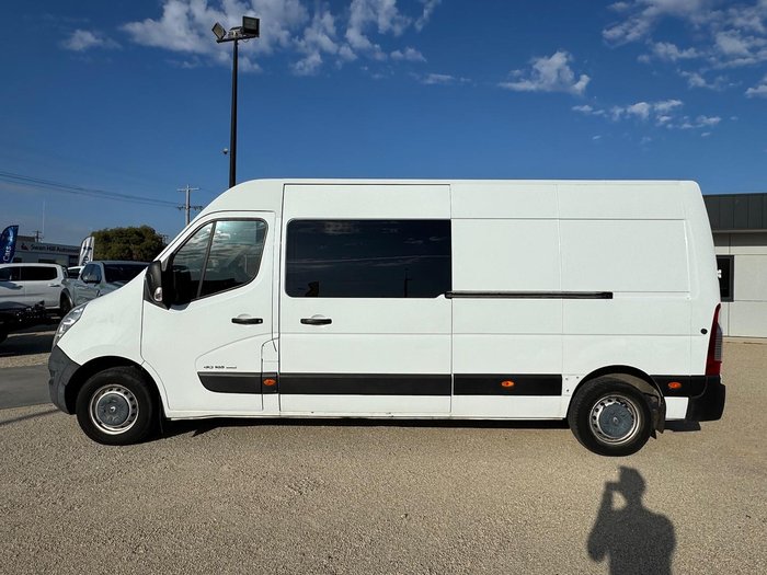 2015 Renault Master X62 Glacier White