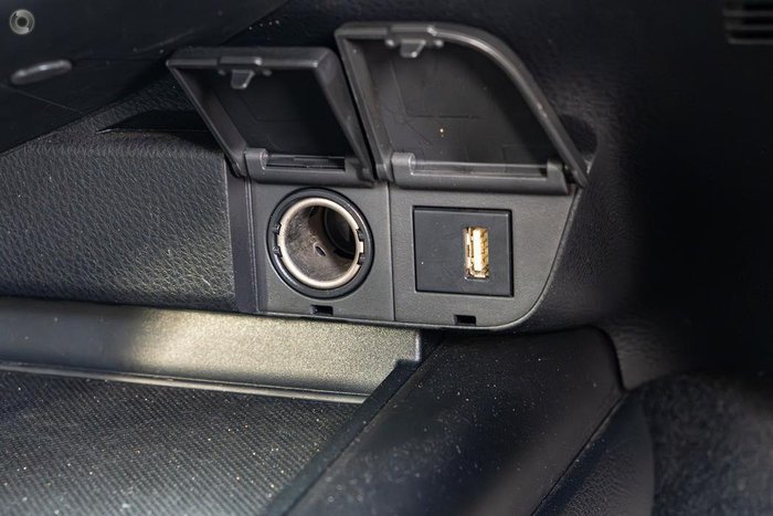 2021 Toyota Camry Ascent ASV70R Glacier White