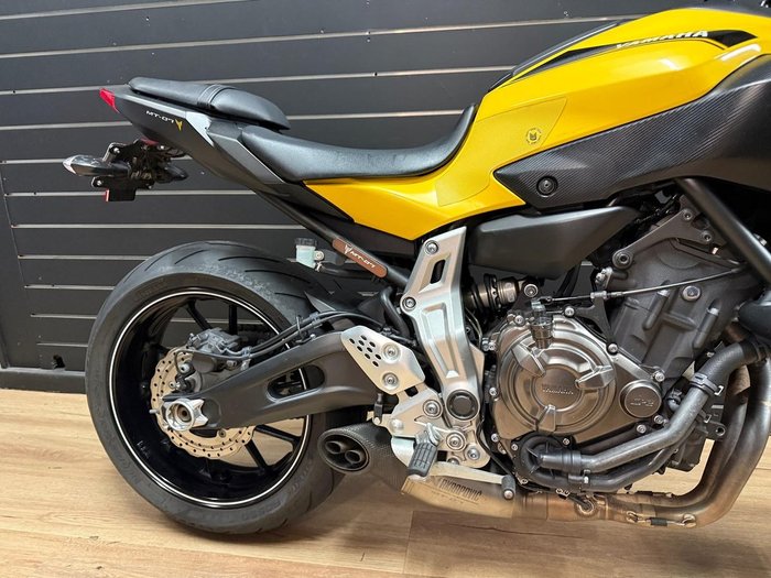 2016 Yamaha MT-07 Yellow