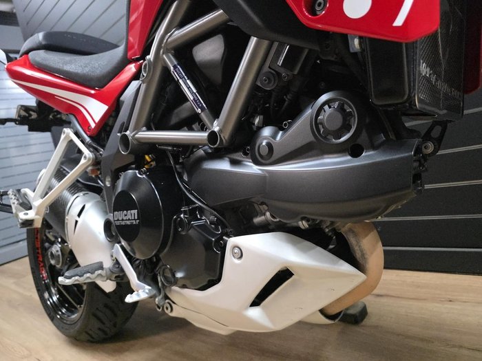 2013 DUCATI MULTISTRADA S TOURING Red