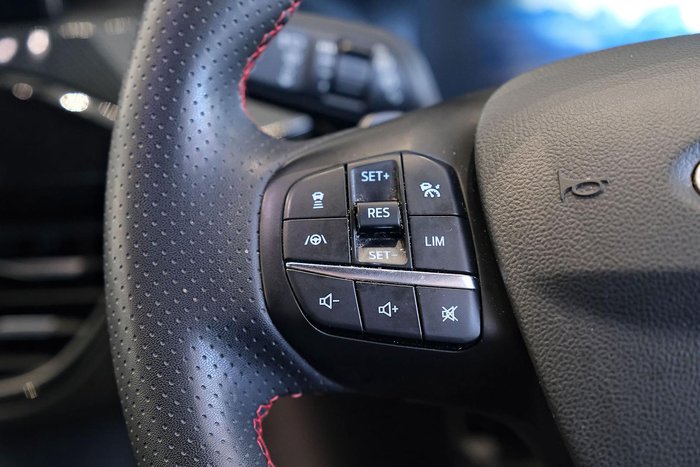 2021 Ford Escape ST-Line