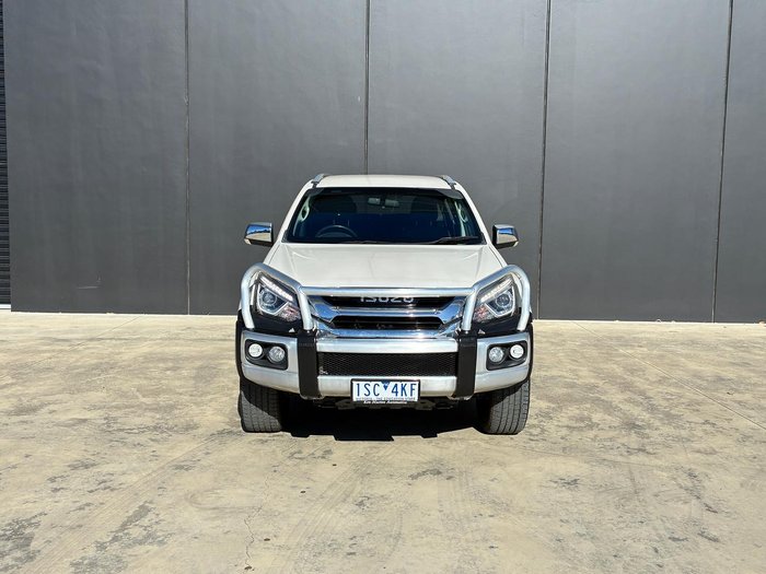 2020 Isuzu MU-X LS-T