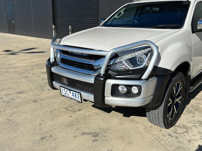 2020 Isuzu MU-X LS-T