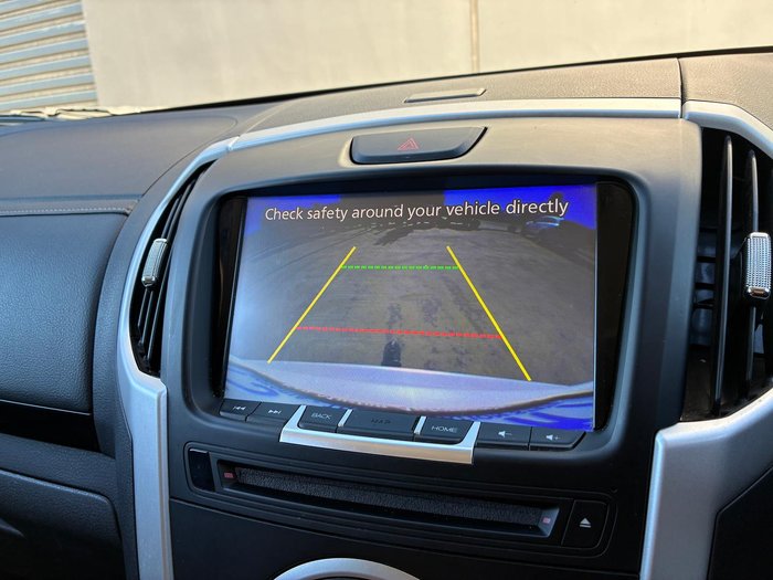 2020 Isuzu MU-X LS-T