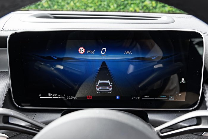 2025 Mercedes-Benz GLC-Class GLC300