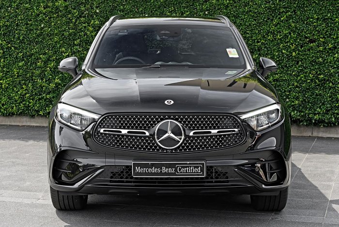 2025 Mercedes-Benz GLC-Class GLC300