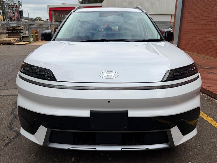 2025 Hyundai ELEXIO Elite