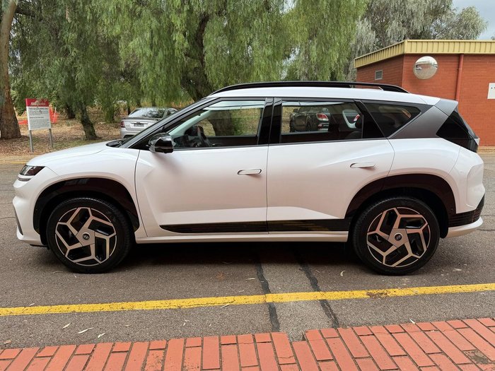 2025 Hyundai ELEXIO Elite