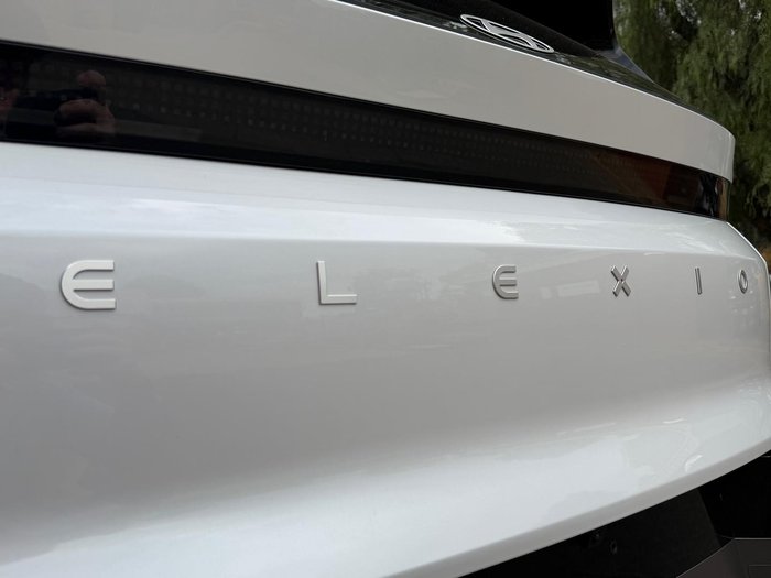 2025 Hyundai ELEXIO Elite