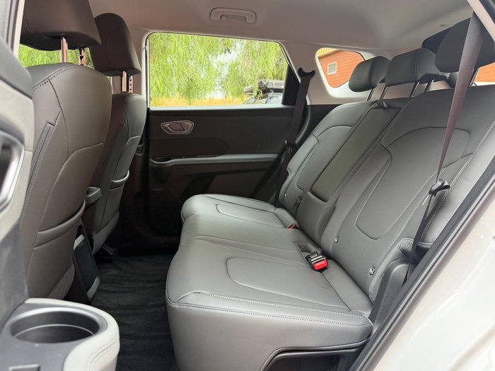 2025 Hyundai ELEXIO Elite