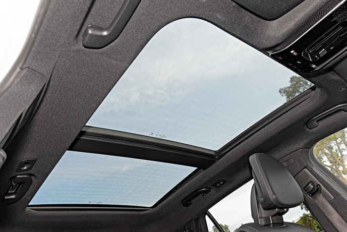 2025 Mercedes-Benz GLC-Class GLC200