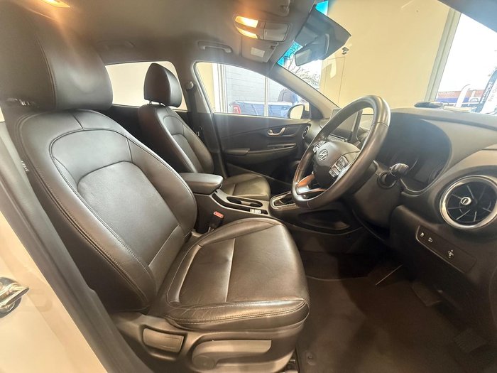 2022 Hyundai Kona Elite