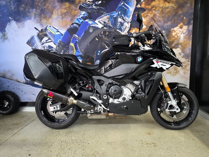 2025 BMW Motorrad S 1000 XR BLACK