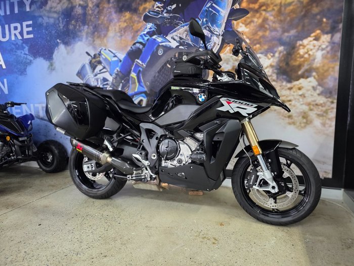 2025 BMW Motorrad S 1000 XR BLACK