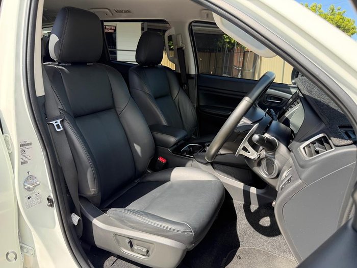 2021 Mitsubishi Pajero Sport Exceed