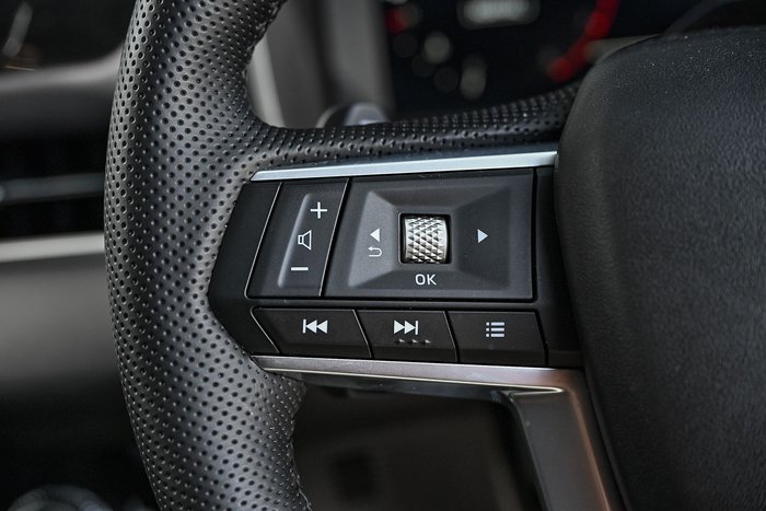 2025 Mitsubishi Outlander Exceed