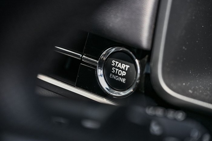 2025 Mitsubishi Outlander Exceed