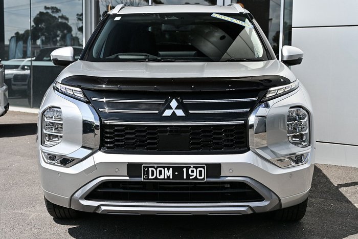 2025 Mitsubishi Outlander Exceed