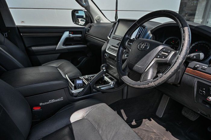 2019 Toyota Landcruiser VX