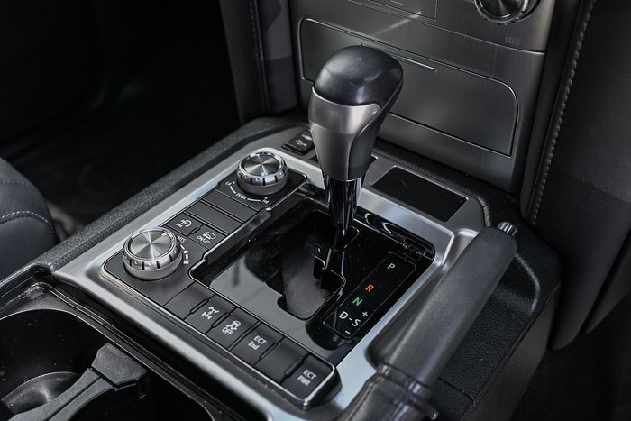 2019 Toyota Landcruiser VX