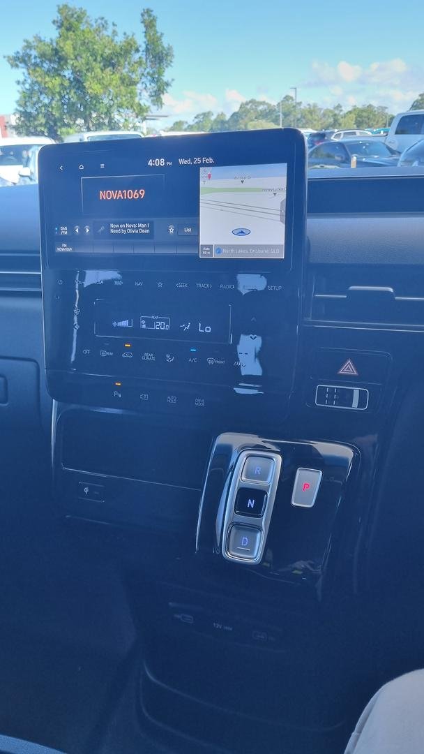 2021 Hyundai STARIA Elite