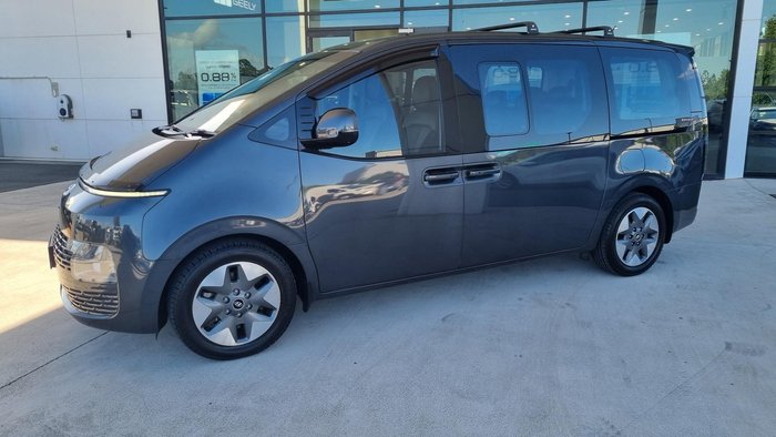 2021 Hyundai STARIA Elite