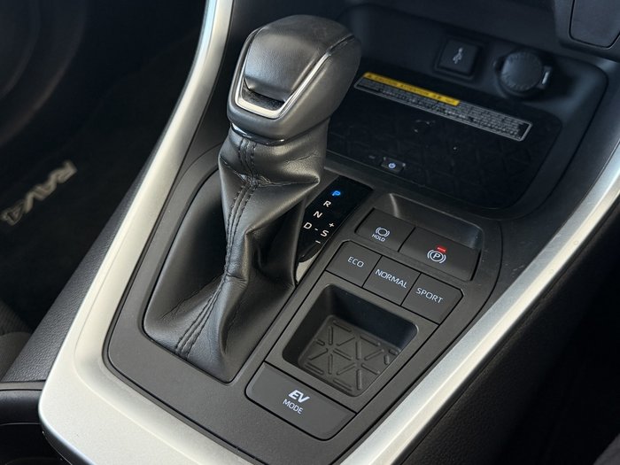 2021 Toyota RAV4 GXL