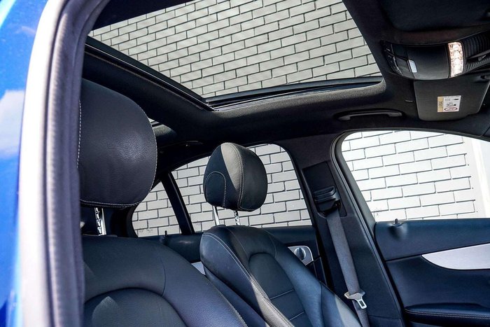 2019 Mercedes-Benz C-Class C300