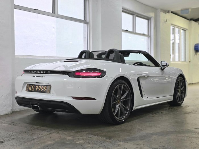 2020 Porsche 718 Boxster