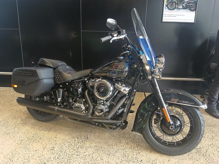 Harley-Davidson Heritage Classic 117 (FLHC) Softail
