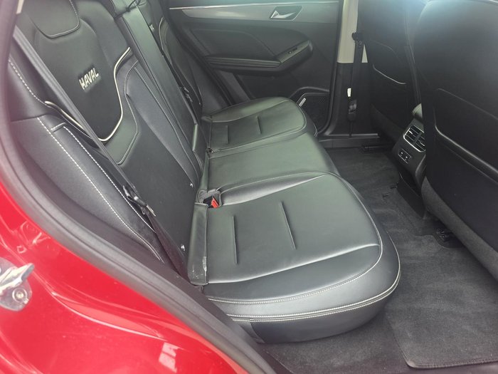 2021 Haval Jolion Lux A01 Mars Red