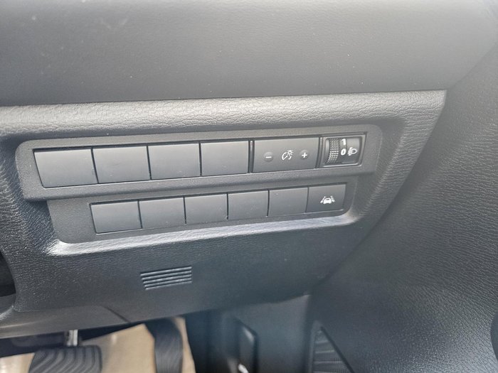 2026 Mitsubishi Outlander LS