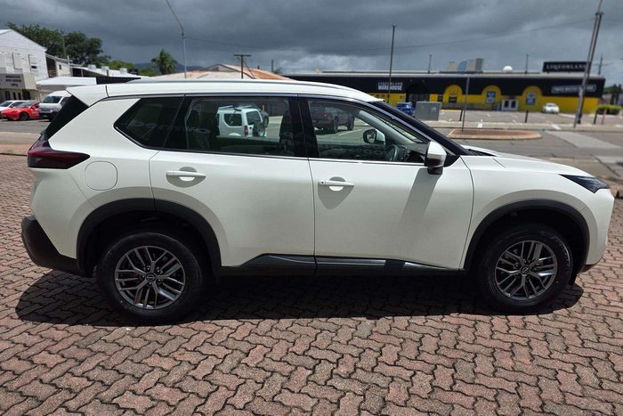 2025 Nissan X-TRAIL ST T33 MY25 Solid White