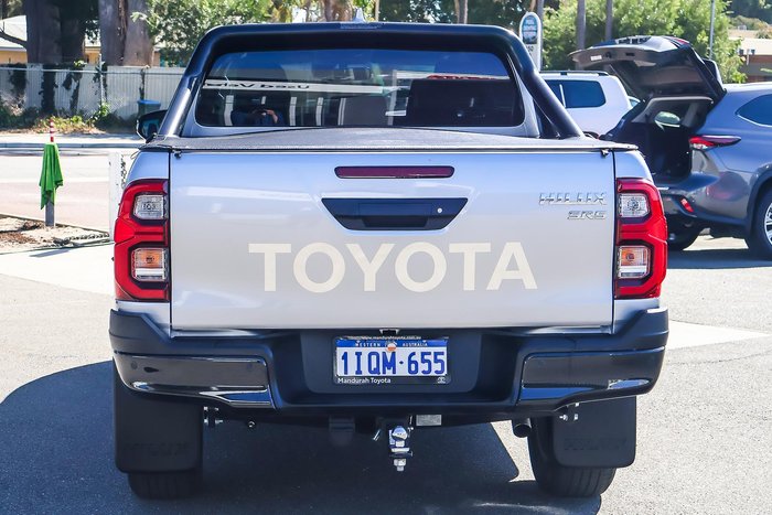 2025 Toyota Hilux SR5 48V