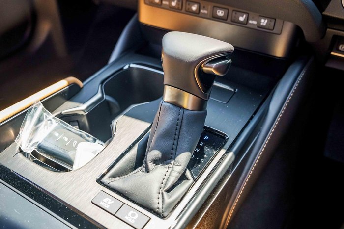 2025 Lexus ES 300h Sports Luxury AXZH10R Deep Blue