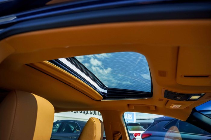 2025 Lexus ES 300h Sports Luxury