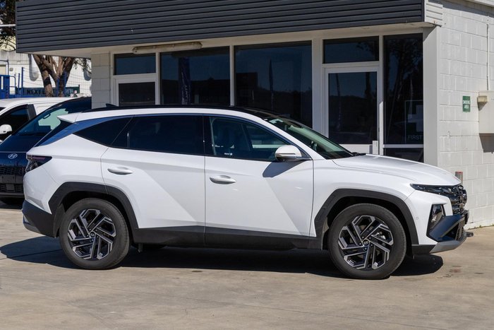 2026 Hyundai Tucson Hybrid Premium