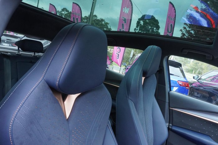 2024 CUPRA Tavascan VZ