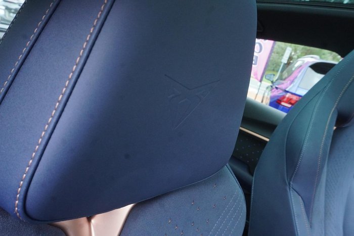 2024 CUPRA Tavascan VZ