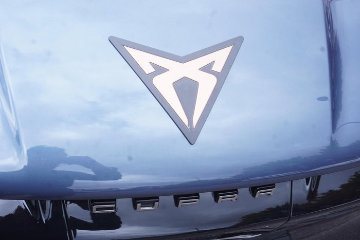 2024 CUPRA Tavascan VZ